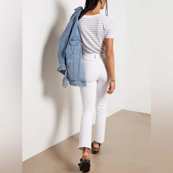 NWT AG Mari Crop High-Rise Slim Straight White Denim Jeans (26) - Picture 3 of 9